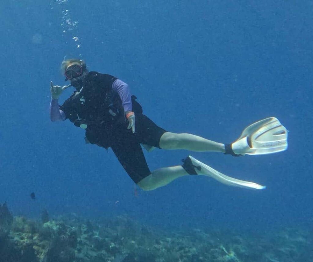 woman scuba diving
